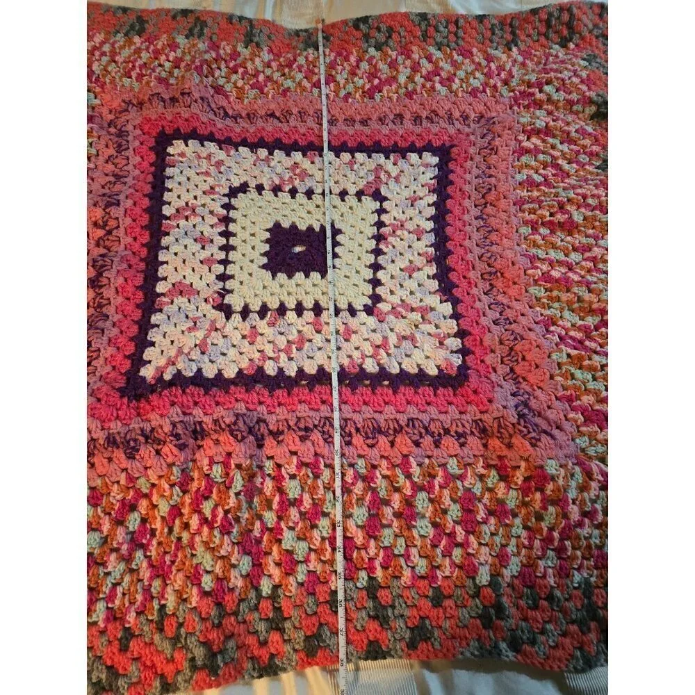 Vintage Crochet Handmade Afghan Lap Blanket Chair Throw Granny Cottage